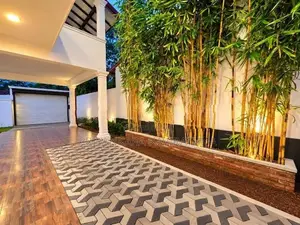 පර්චස් 15 ක සුකෝපබෝගී තෙමහල් නිවස ඉක්මනින් විකිනීමට - කැස්බෑව
