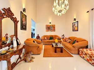 මත්තෙගොඩ පිහිටි පර්චස් 16.8 ක අලංකාර නිවස විකිනීමට