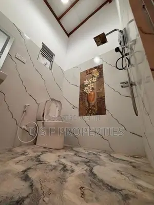 A BRAND NEW SINGALE STORY LUXURY HOUSE In KIRIWATTUDUWA