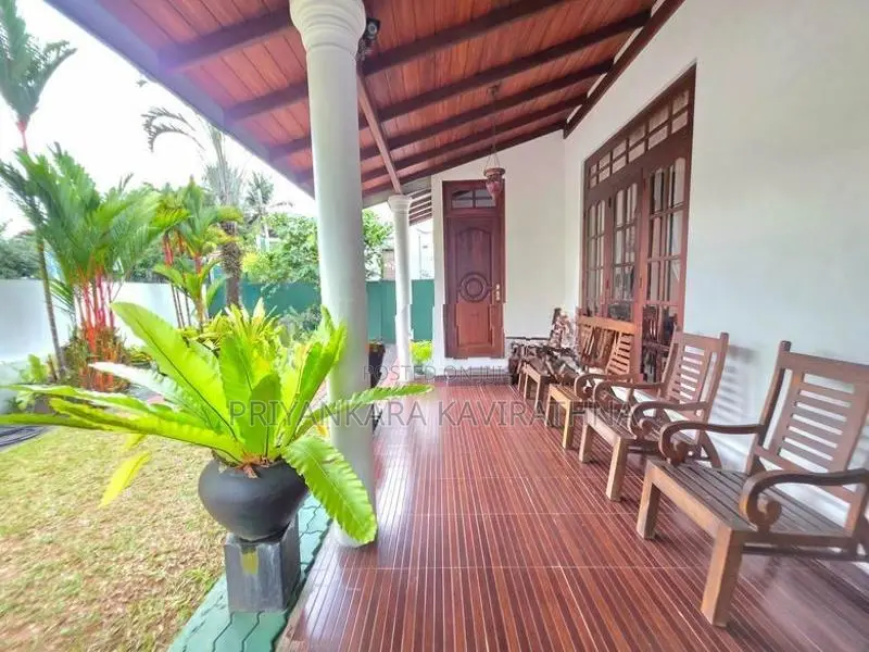 16.8 Perches - Single Storied House For Sale in Mattegoda