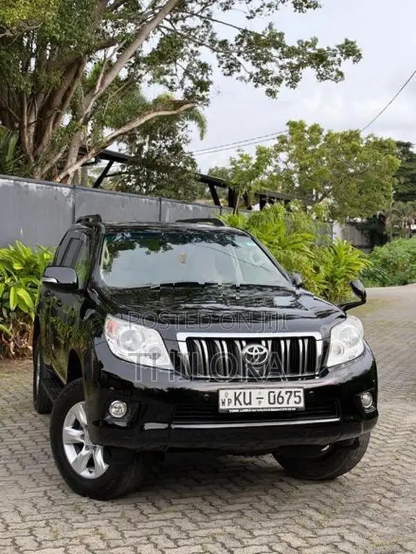 Toyota Land Cruiser Prado Fully Loaded 2011