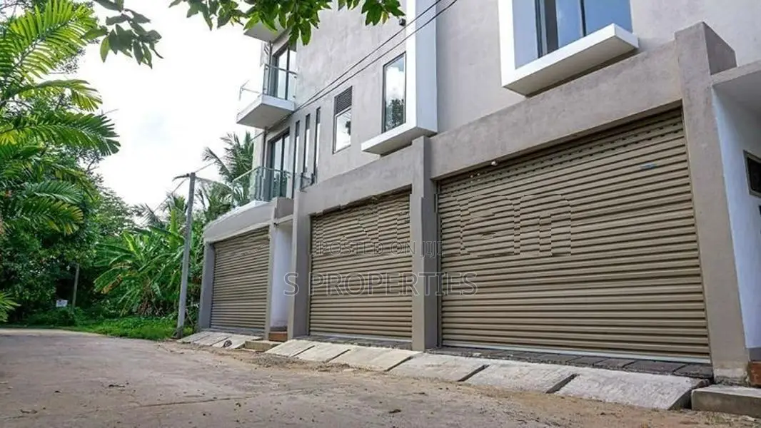 Modern brandnew house for sale in Dehiwela