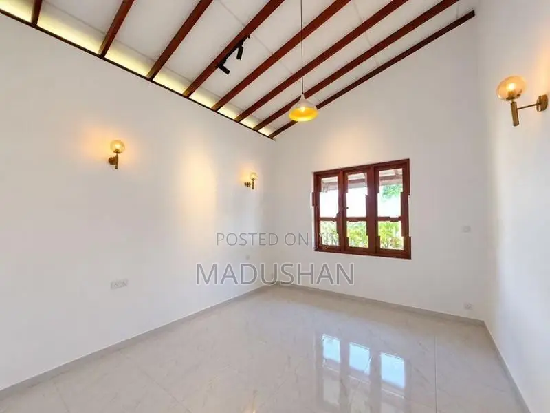 Brand New 3 Bedroom House For Sale In Kirindiwela, Gampaha