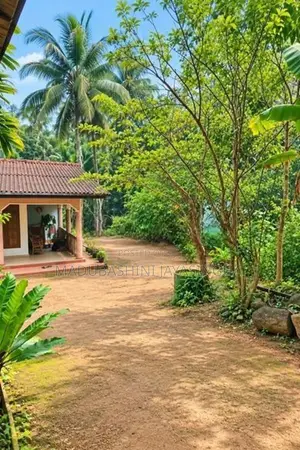 House 43 Perches OF Land For Sale – Matale, Palapathwala
