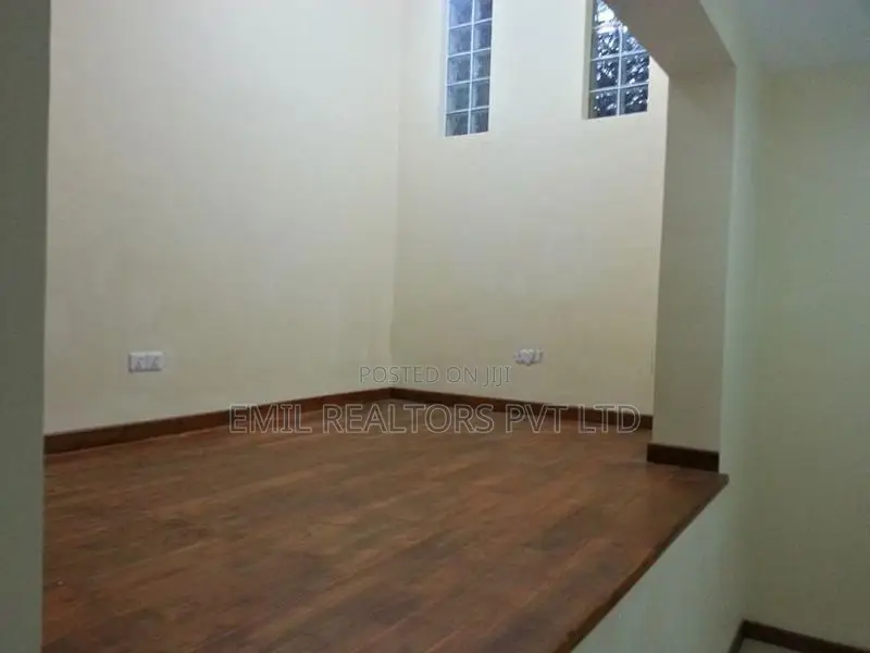 Commercial Office Space for Rent at Rajagiriya (EM073MI)