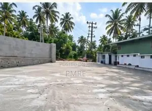 136,000 Sqft Warehouse for Rent in Meegahawatta