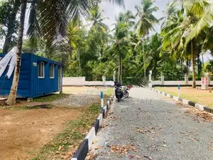 Land For Sale In Kahathuduwa