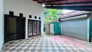 2 Storied House for Sale in Athurugiriya