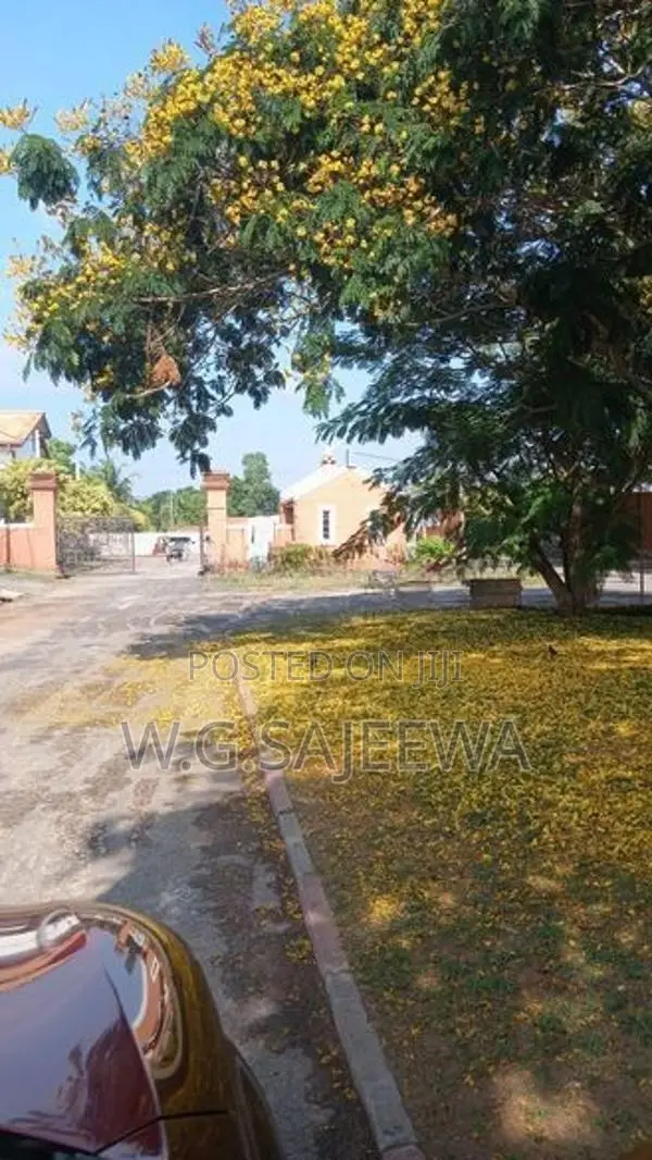 Bungalow type fully Furnished house for sale millennium city, ja-Ela