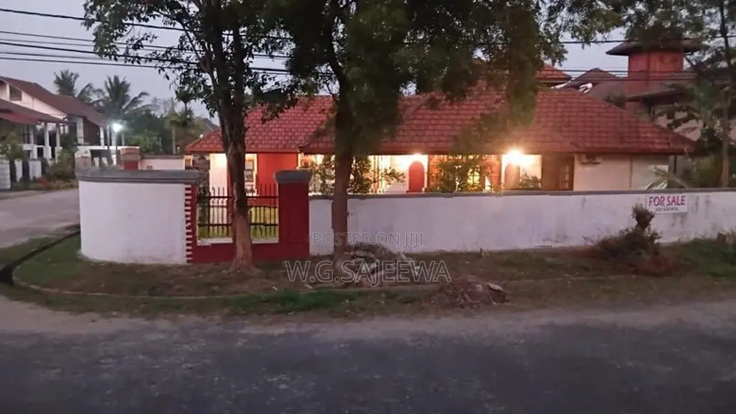 Bungalow type fully Furnished house for sale millennium city, ja-Ela