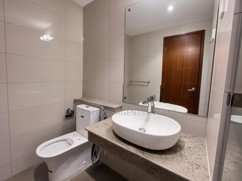 Semi Furnished Luxury Apartment for Rent in Kotte
