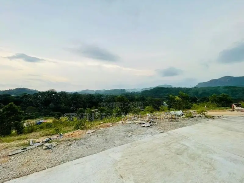 Commercial Land in Awissawella