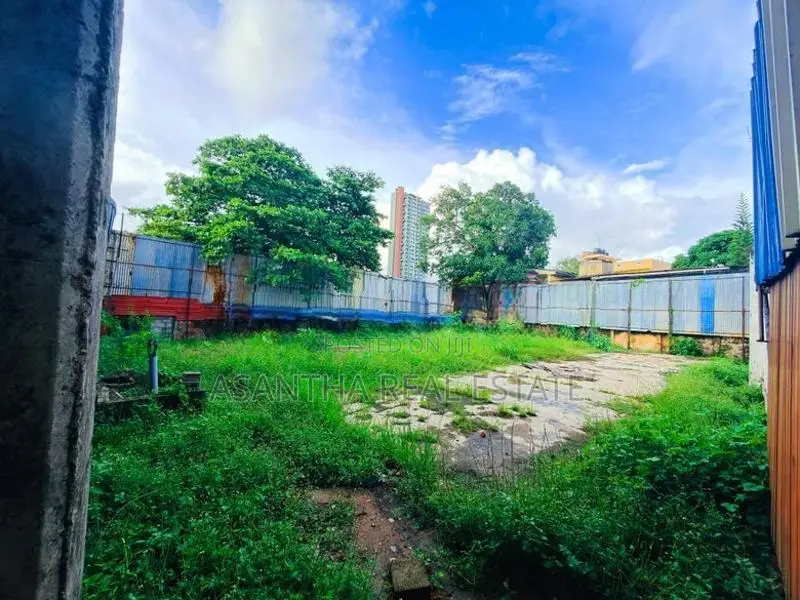 (AF293) 15.5 Perch Land for Sale - Swarna Road, Colombo 5