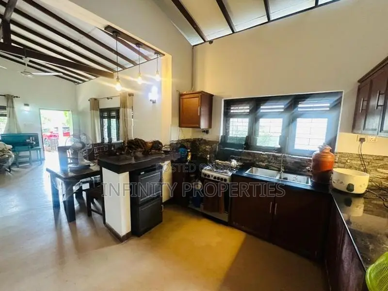 (AF305) 14.3 P With Single Story House sale At Maharagama