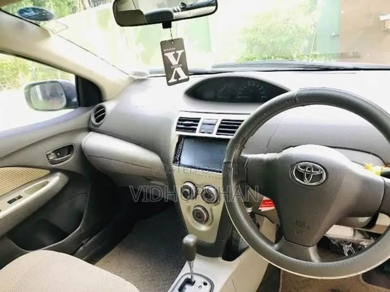 Toyota Belta 2009