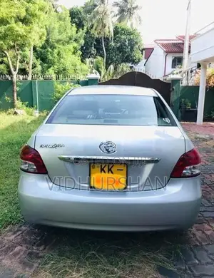 Toyota Belta 2009
