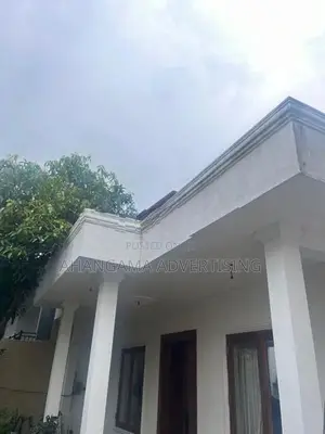 House (three story house) for sale in Kottawa