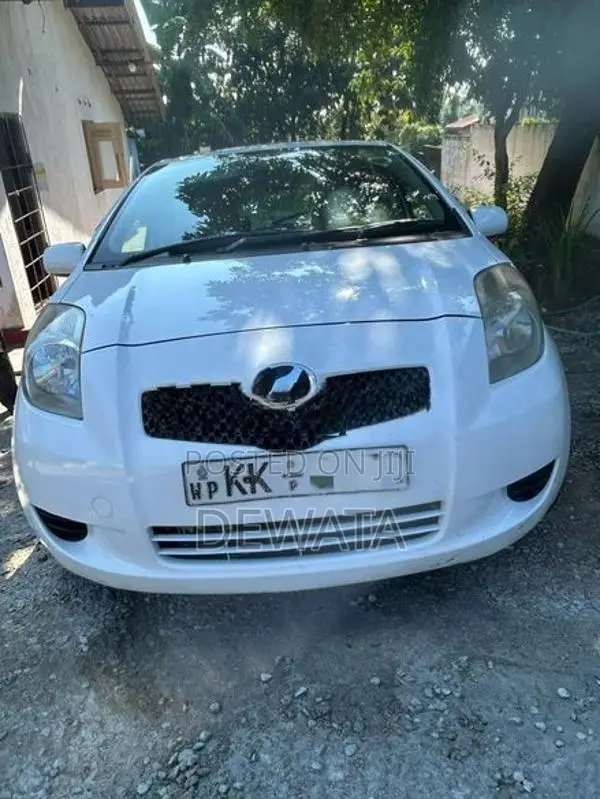 Toyota Vitz KSP90 2007
