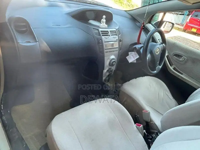 Toyota Vitz KSP90 2007