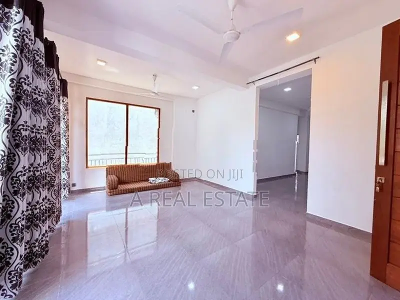 1st Floor Modern 4 Bedroom House For Rent In Dehiwala Mount Lavinia