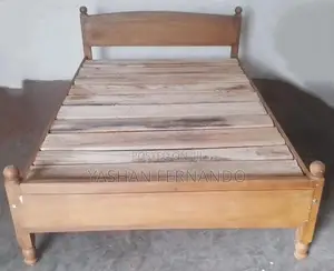 ලී මේස 3*2