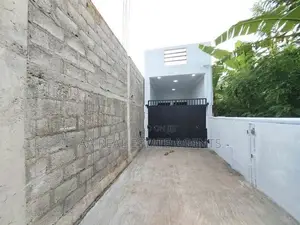 Brand New House for Sale in Wellampitiya