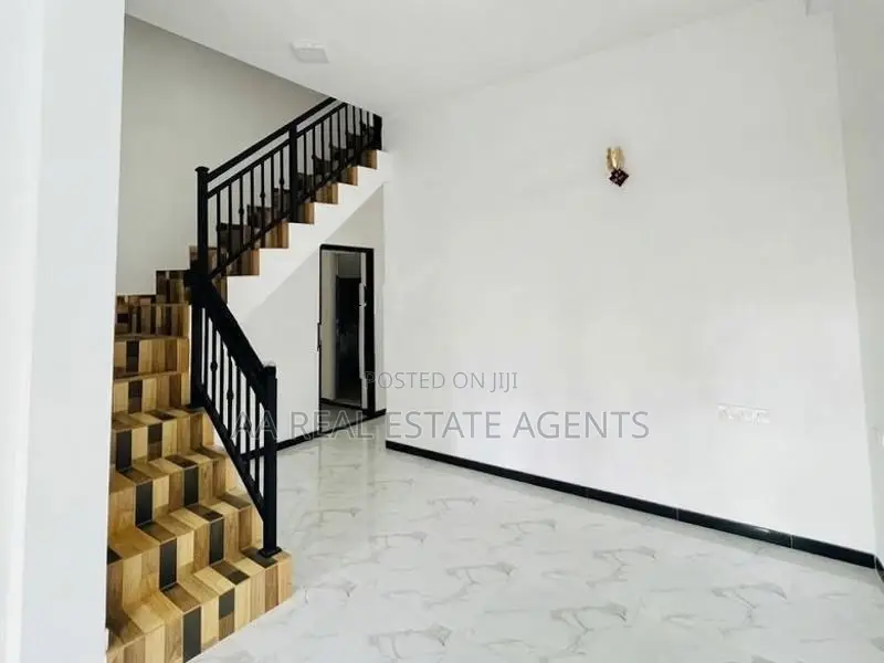 Brand New House for Sale in Wellampitiya