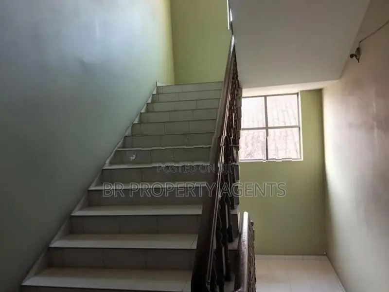 Three Story Office Space for Rent in Ambatale, Mulleriyawa