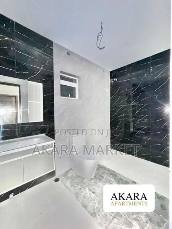 Blue Ocean, Colombo 03 - Unfurnished Apartment for Sale A51545