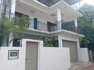SPACIOUS 1 ST FLOOR HOUSE FOR RENT IN MOUNT LAVINIA