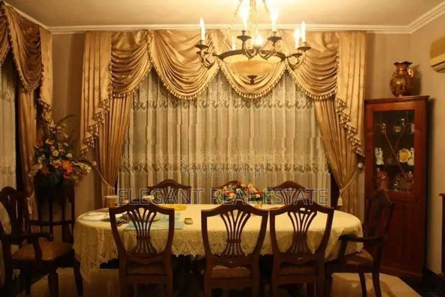 05 Bedroom Furnished 03 Storied House For Rent In Colombo 07 (A5739)