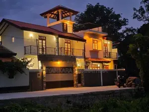 Luxury House For Sale in Piliyandala