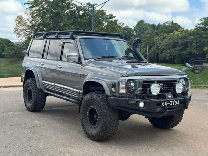 Nissan Patrol Y60 1993