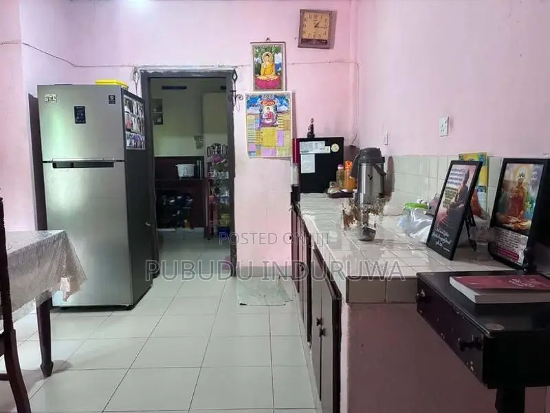 Spacious 6 Bedroom House For Sale In Mahara Kiribathgoda