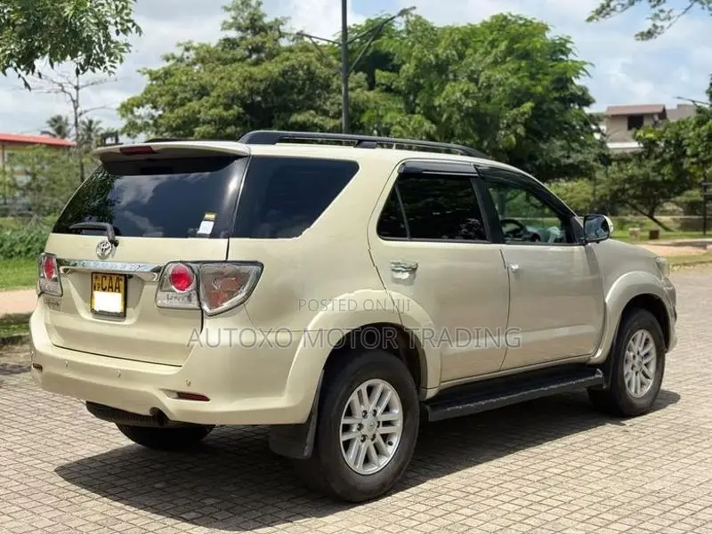 Toyota Fortuner 3.0L 1KD TURBO 2013