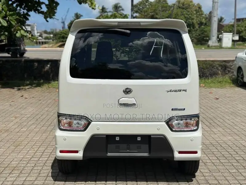 Suzuki Wagon R ZX Custom 2026