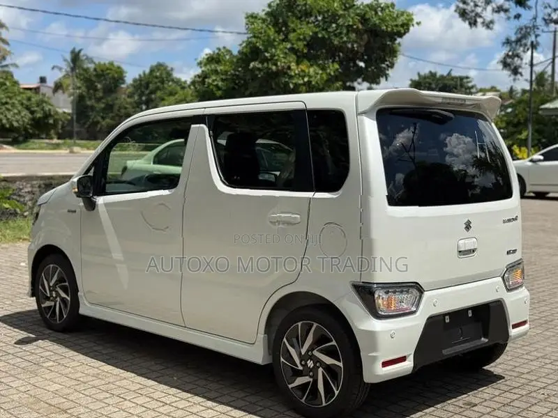 Suzuki Wagon R ZX Custom 2026