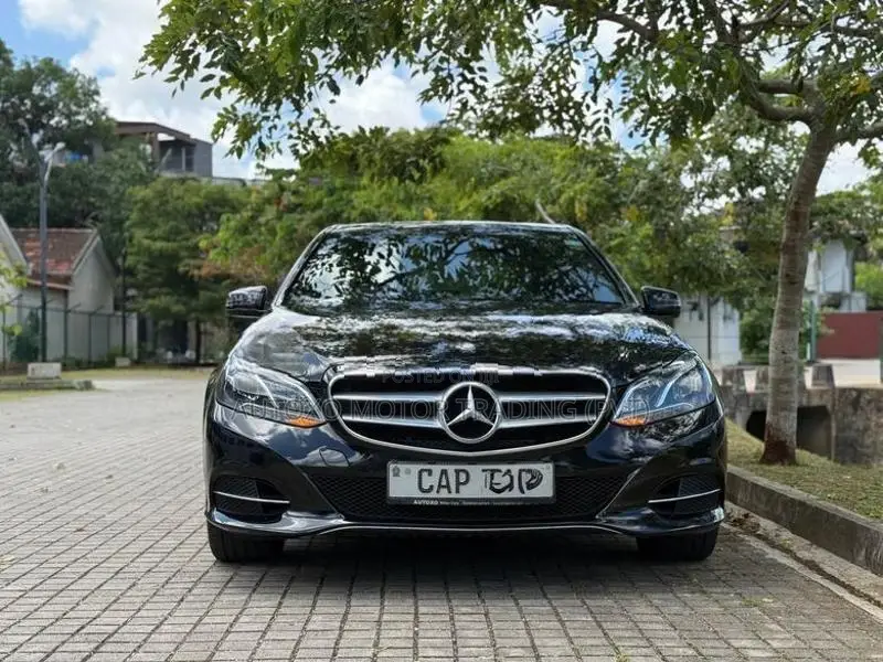 Mercedes Benz E300 EXECUTIVE EDITION 2014