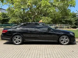 Mercedes Benz E300 EXECUTIVE EDITION 2014