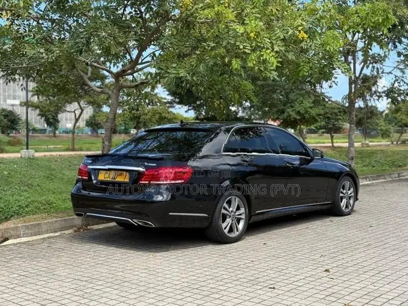 Mercedes Benz E300 EXECUTIVE EDITION 2014