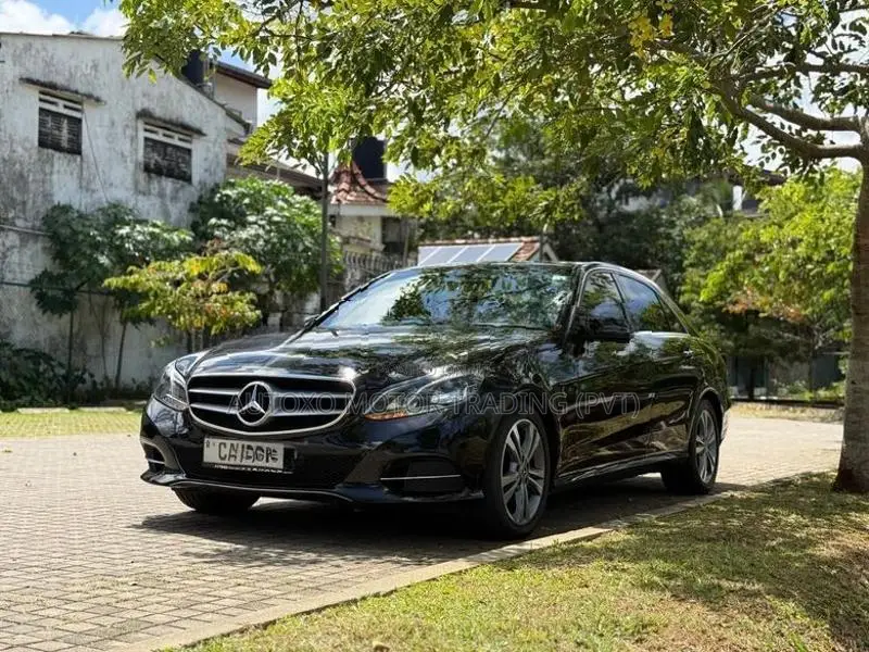 Mercedes Benz E300 EXECUTIVE EDITION 2014