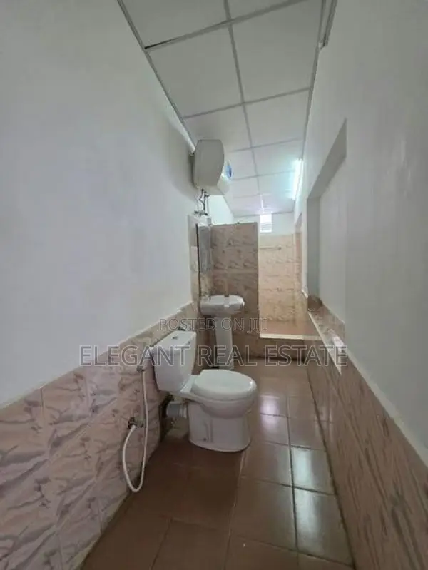 Commercial Office for Rent in Colombo 06 (a5113)