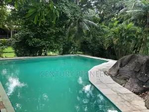 Luxury House For Rent In Pelawatte-Akuregoda (Close to Overseas colleg