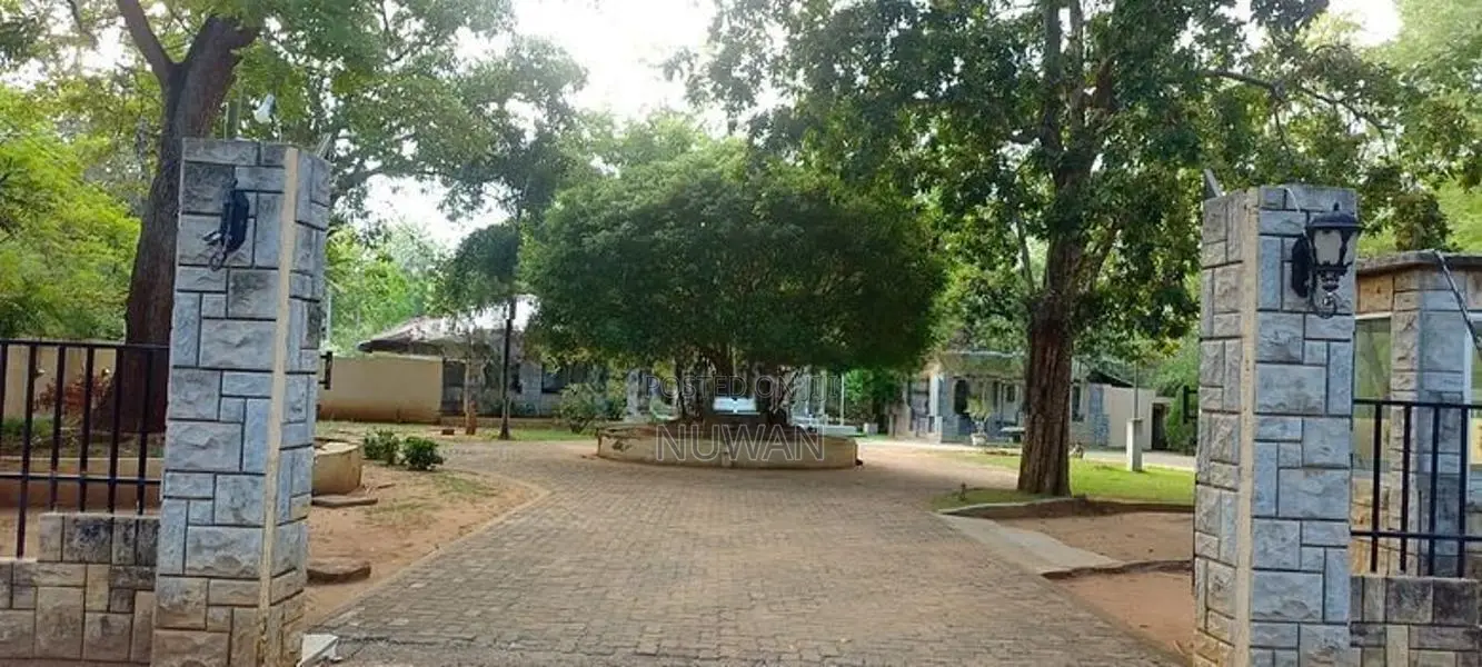 Hotel For Sale In Kataragama