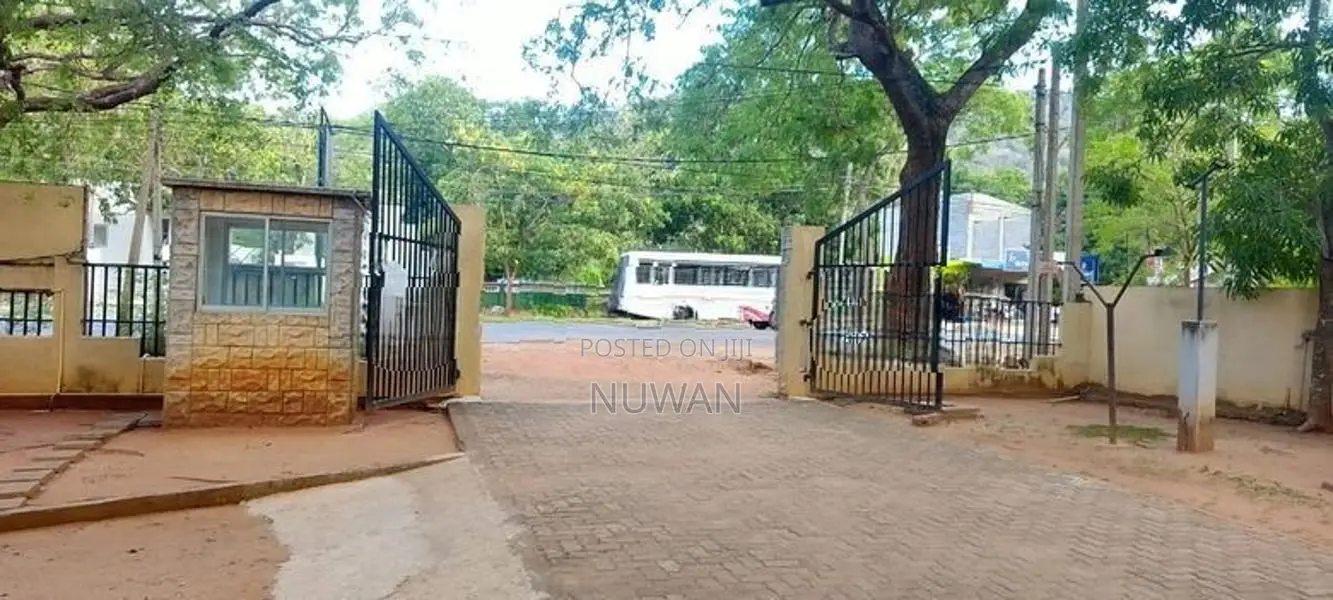 Hotel For Sale In Kataragama