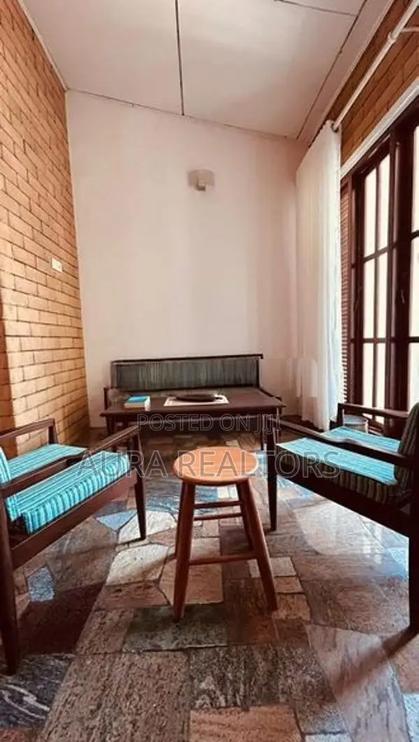 Hotel for Rent in Colombo 1 (P-225)