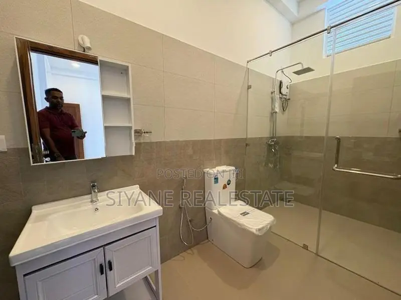 Luxury New House for Sale in Boralesgmauwa