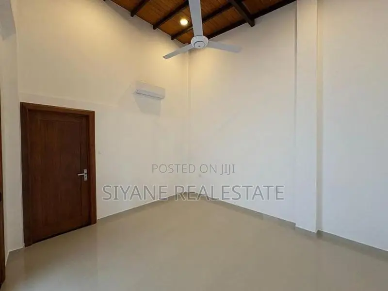 Luxury New House for Sale in Boralesgmauwa