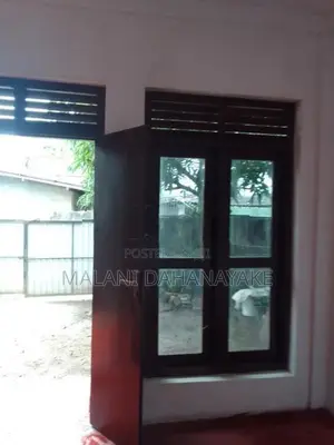 Upstairs House For Sale – Mulleriyawa, Colombo