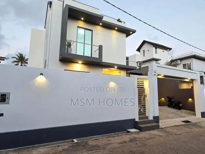 Negombo Brand New Box Modern House For Sale in Akkarapanaha